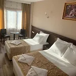 Kecik Ξενοδοχείο Κωνσταντινούπολη